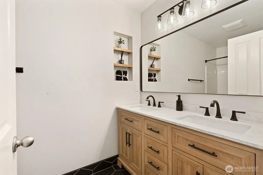 21927 44th Drive SE Bothell WA 98021