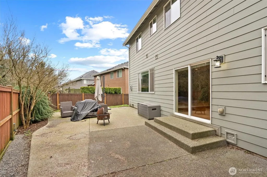 21927 44th Drive SE Bothell WA 98021