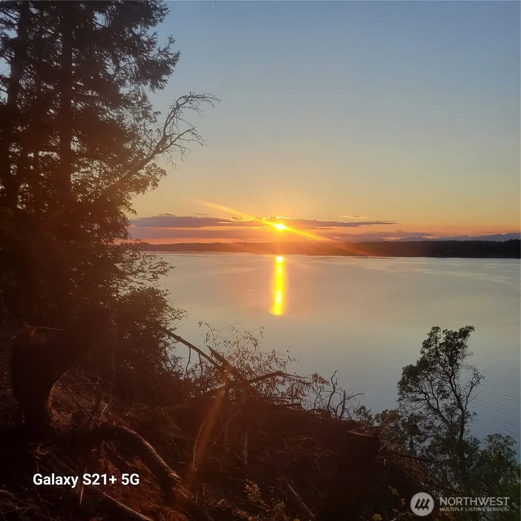 6206 Crescent Beach Road Vaughn WA 98394