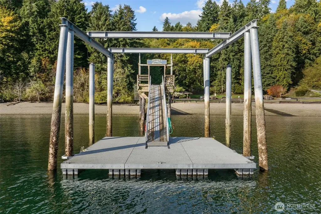 12613 Camus Road Anderson Island WA 98303