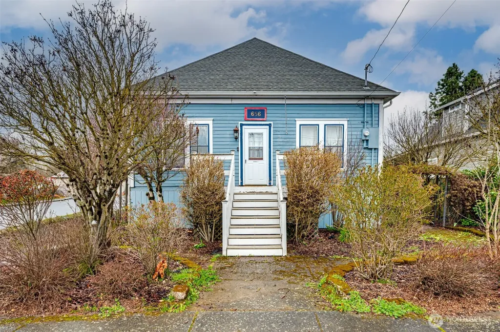 656 Davidson Avenue Woodland WA 98674