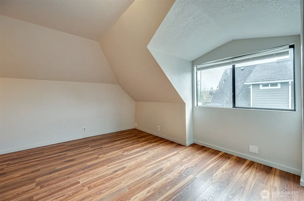 656 Davidson Avenue Woodland WA 98674