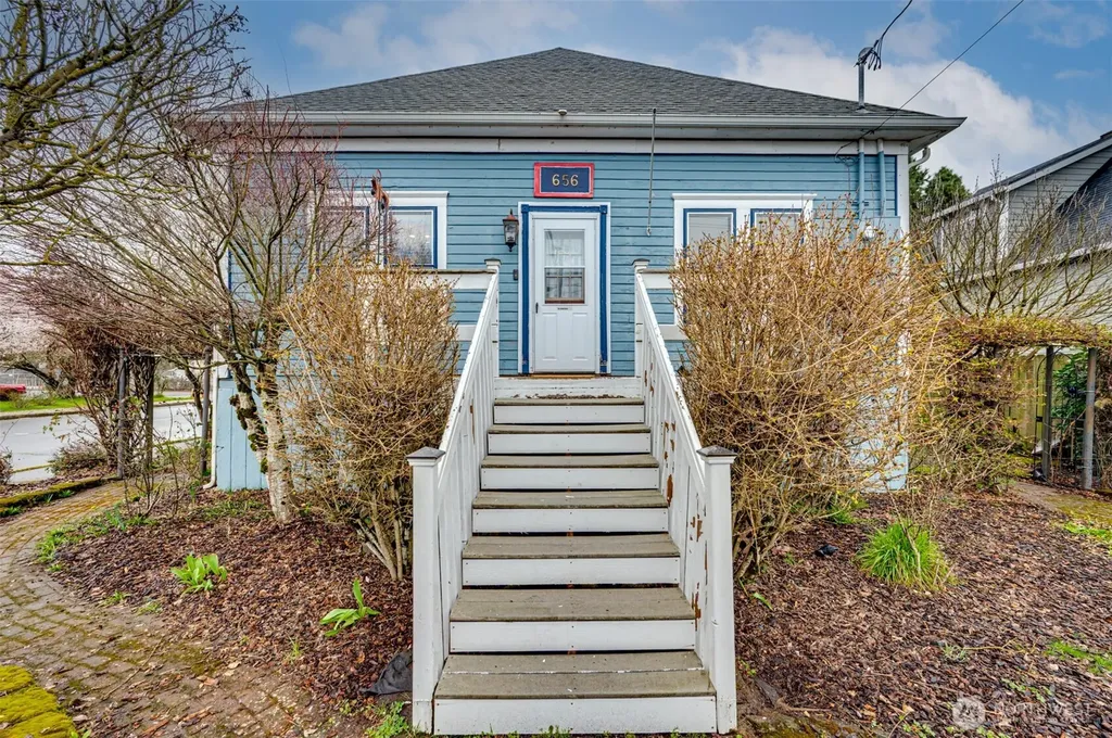 656 Davidson Avenue Woodland WA 98674