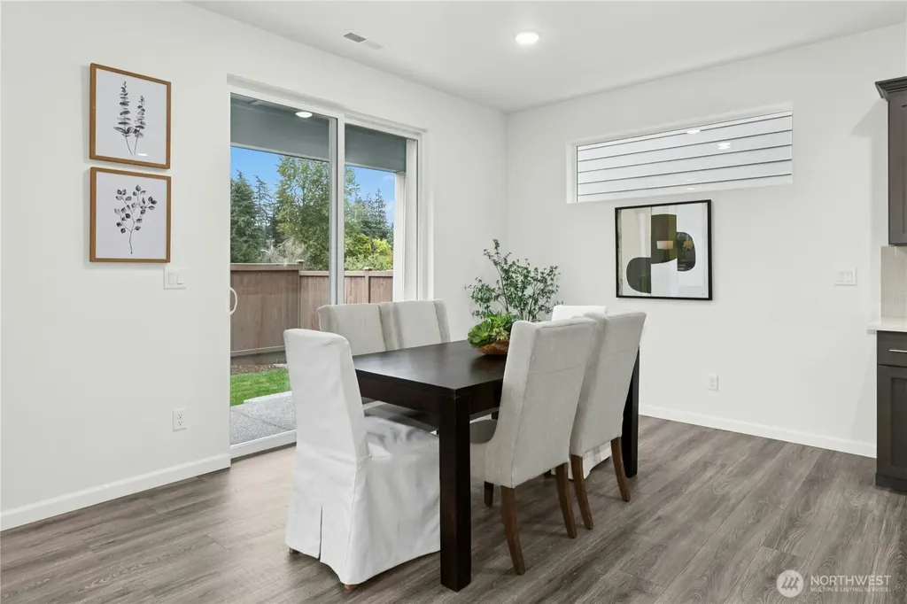 26908 30th Place S Kent WA 98032