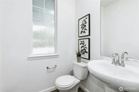 26908 30th Place S Kent WA 98032