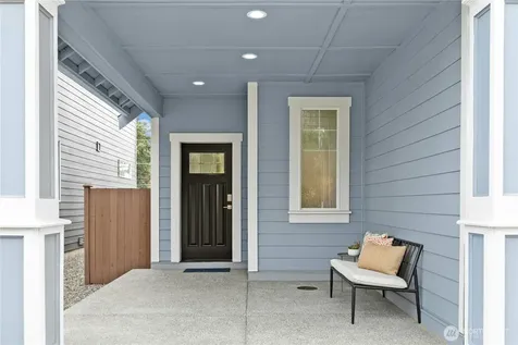 26908 30th Place S Kent WA 98032