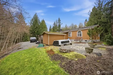 1904 Yew Street Road Bellingham WA 98229