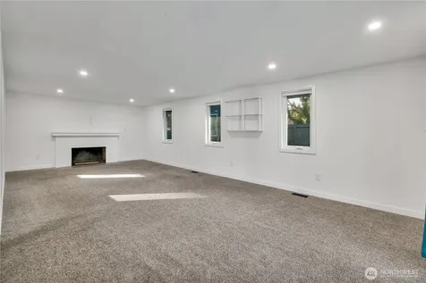 812 Maplewood Avenue Kent WA 98030