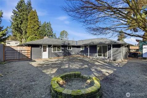 812 Maplewood Avenue Kent WA 98030