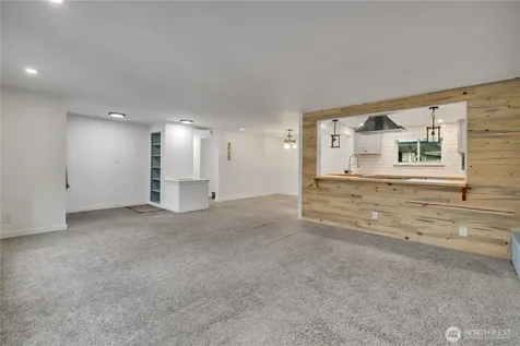 812 Maplewood Avenue Kent WA 98030