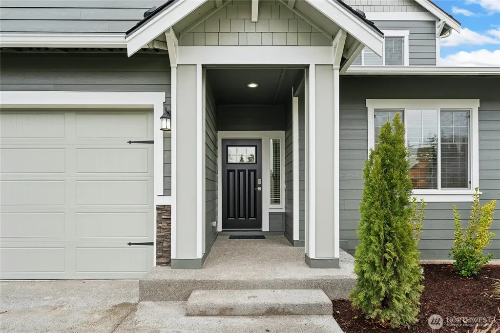 16611 8th Avenue Ct E Spanaway WA 98387