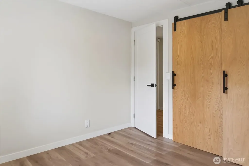 2424 S 130th Place Seatac WA 98168