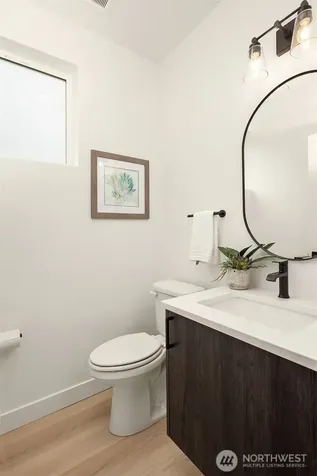 13548 39th Avenue NE Seattle WA 98125