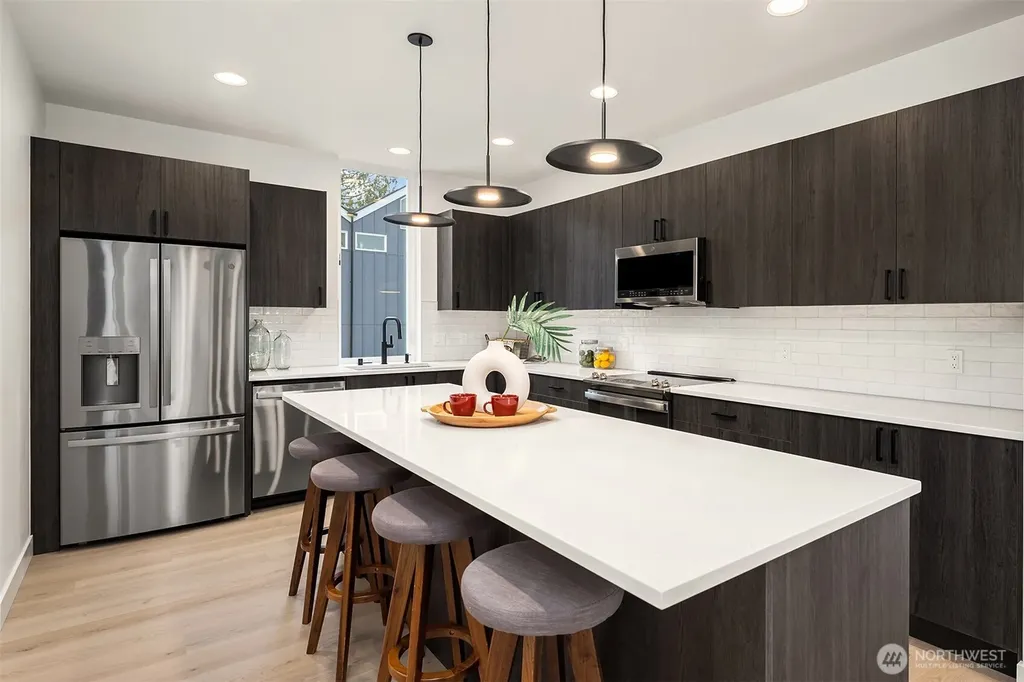13548 39th Avenue NE Seattle WA 98125