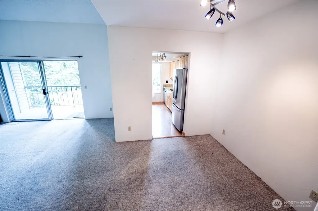 4635 W Lake Sammamish Parkway SE Issaquah WA 98027