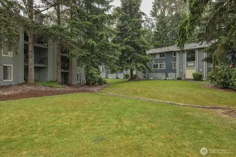 4635 W Lake Sammamish Parkway SE Issaquah WA 98027