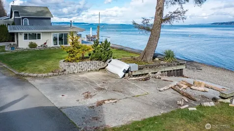 3187 Shoreline Drive Camano Island WA 98282