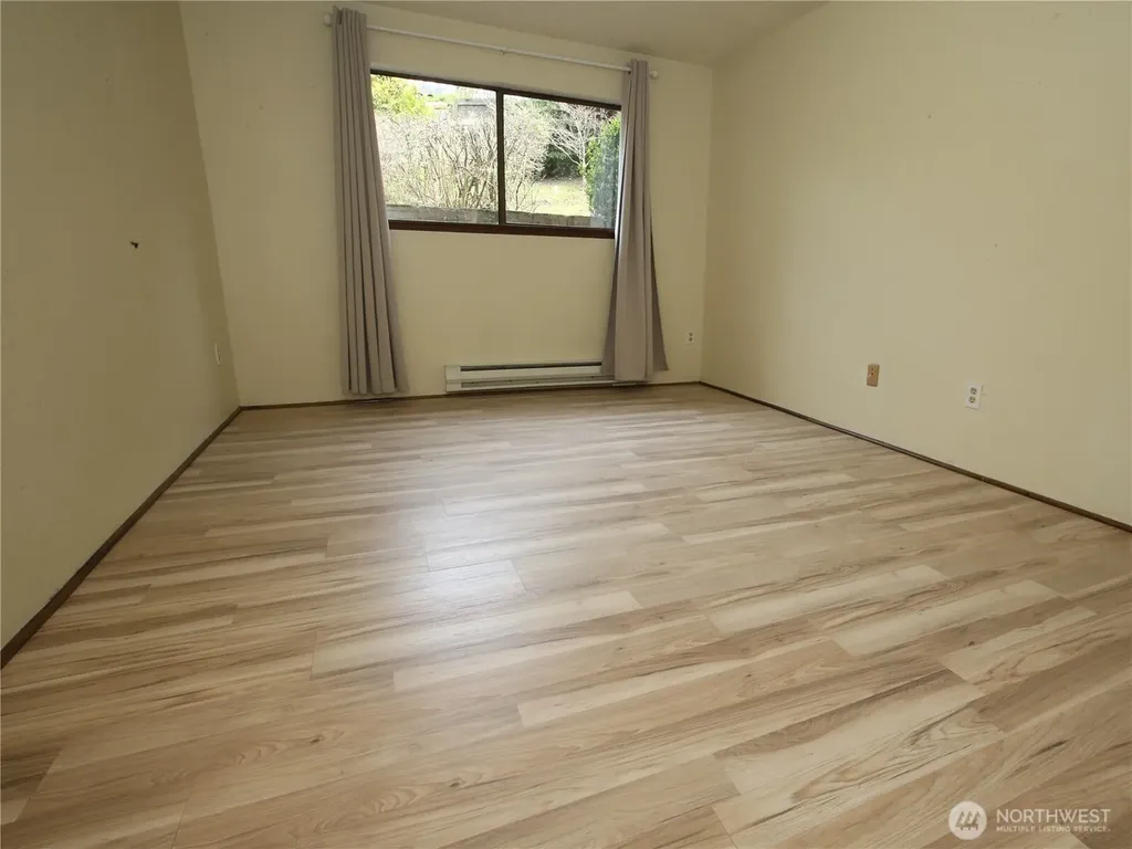 26425 Pennsylvania Avenue NE Kingston WA 98346
