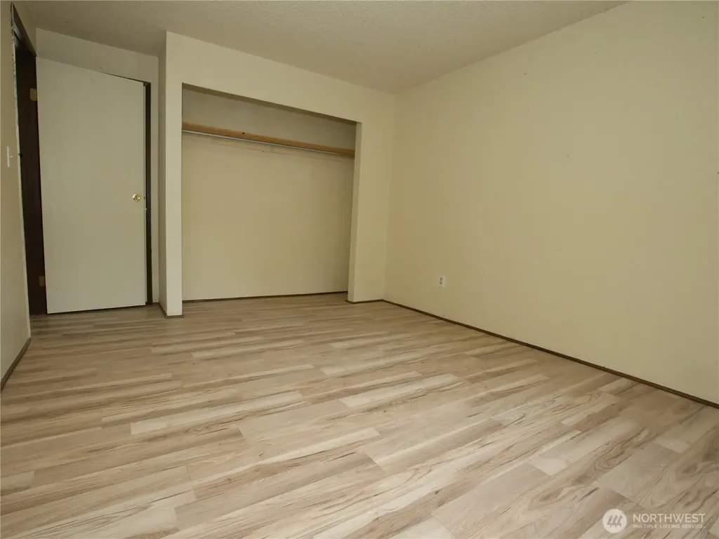 26425 Pennsylvania Avenue NE Kingston WA 98346