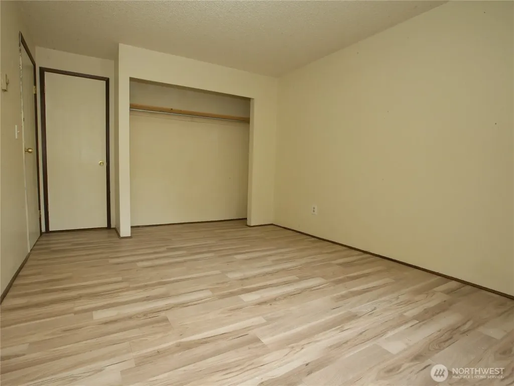 26425 Pennsylvania Avenue NE Kingston WA 98346