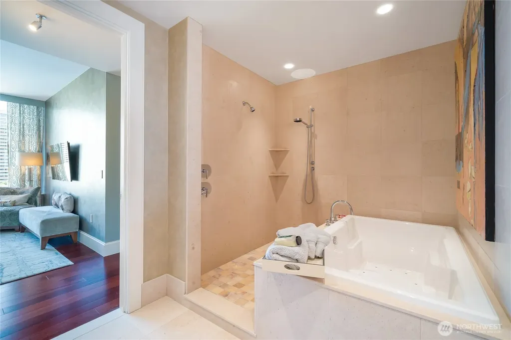 1521 2nd Avenue Seattle WA 98101