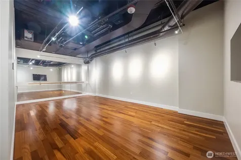 1521 2nd Avenue Seattle WA 98101