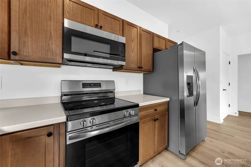 3 Anchor Way Loop Cathlamet WA 98612
