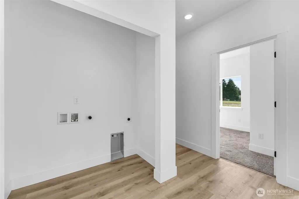 3 Anchor Way Loop Cathlamet WA 98612