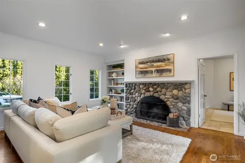 23837 SE 45th Street Sammamish WA 98029