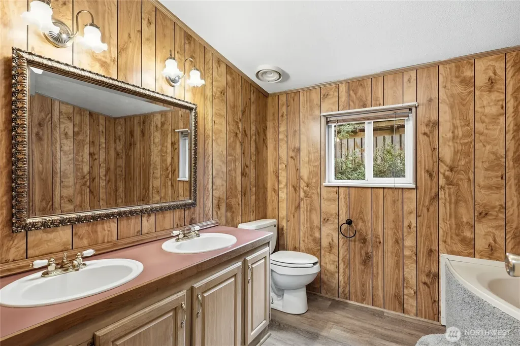 2120 NE Tahuya Blacksmith Road Tahuya WA 98588