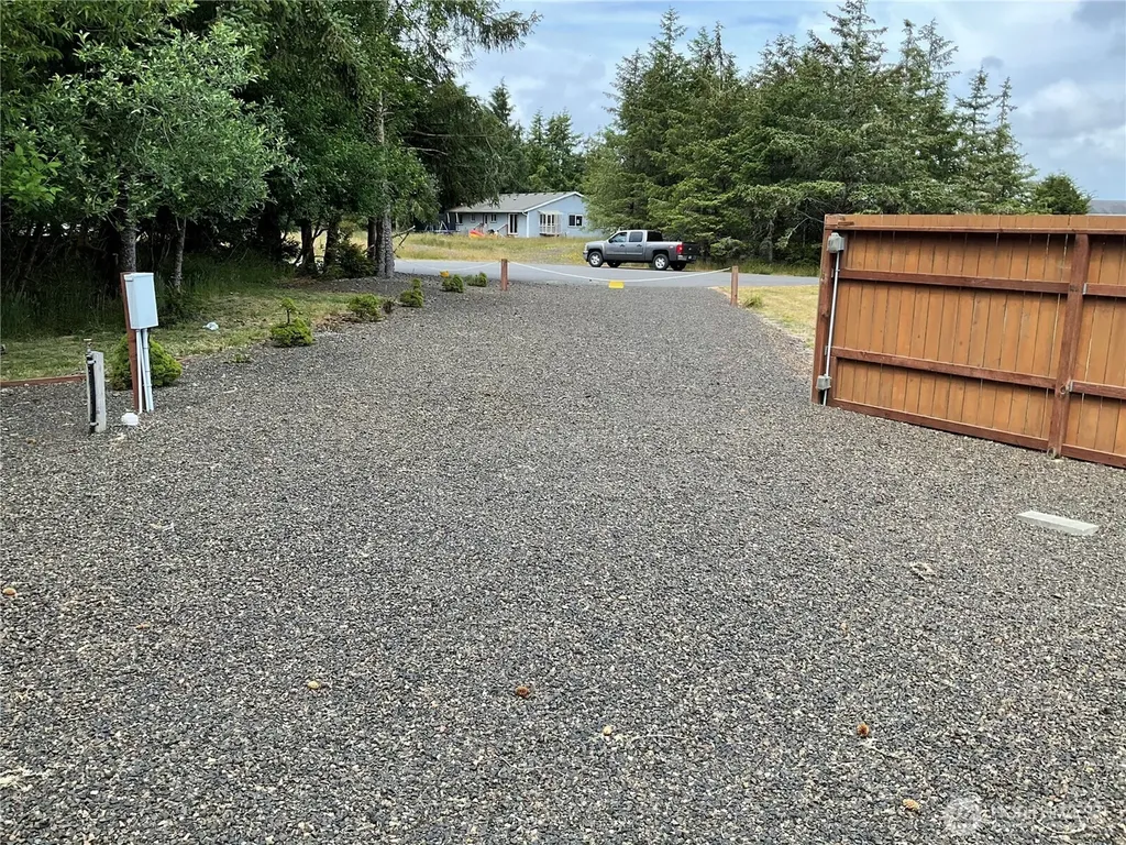 177 Sunrise/ 159 Kirkwood Ct. SE Avenue SE Ocean Shores WA 98569