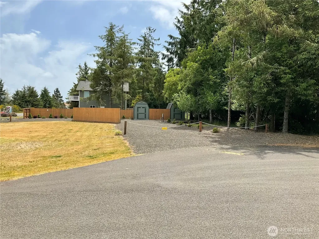 177 Sunrise/ 159 Kirkwood Ct. SE Avenue SE Ocean Shores WA 98569