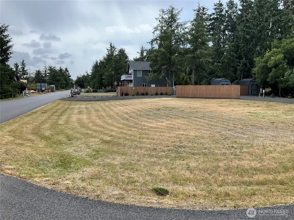 177 Sunrise/ 159 Kirkwood Ct. SE Avenue SE Ocean Shores WA 98569