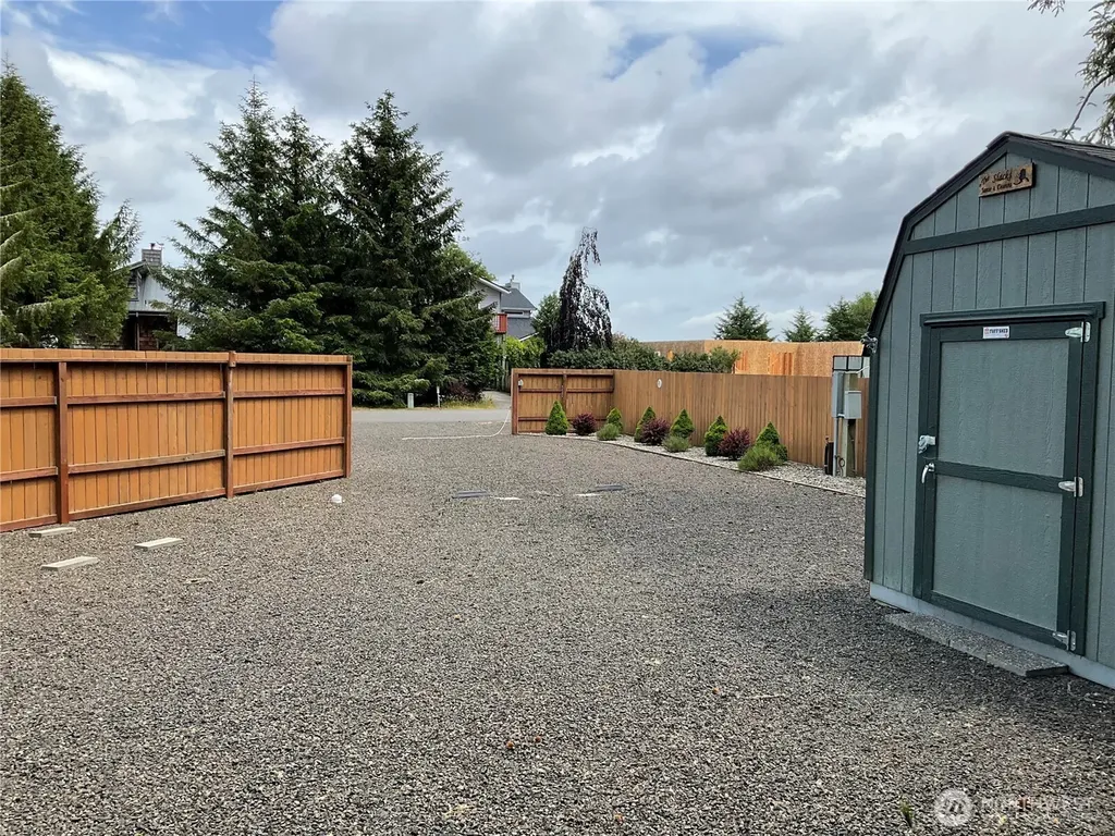 177 Sunrise/ 159 Kirkwood Ct. SE Avenue SE Ocean Shores WA 98569