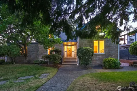 10445 Marine View Drive SW Seattle WA 98146