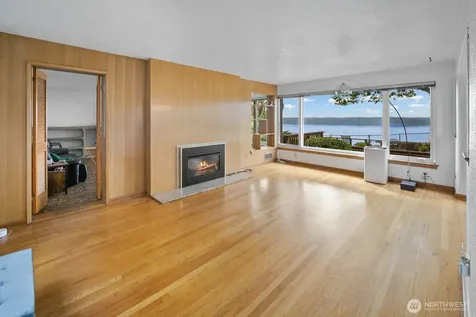 10445 Marine View Drive SW Seattle WA 98146
