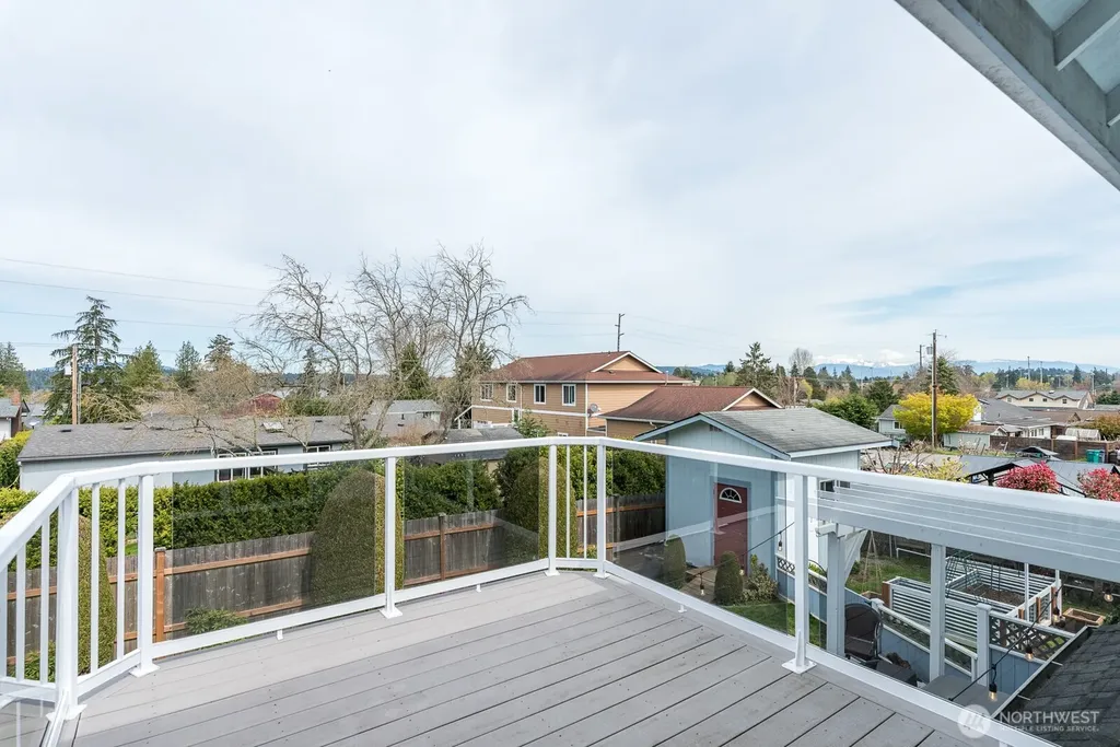 2412 16th Street Anacortes WA 98221