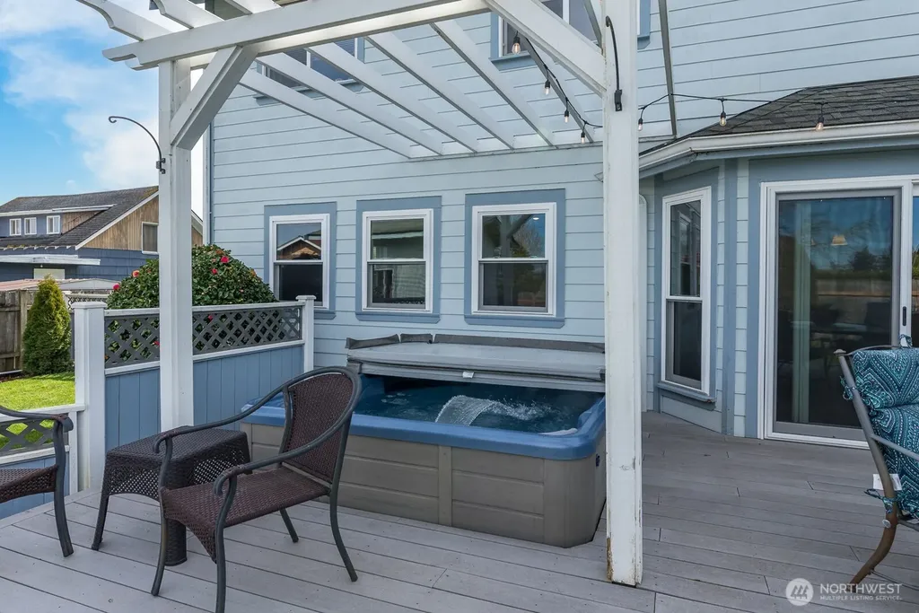 2412 16th Street Anacortes WA 98221
