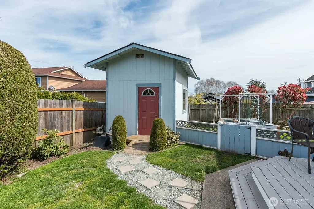2412 16th Street Anacortes WA 98221