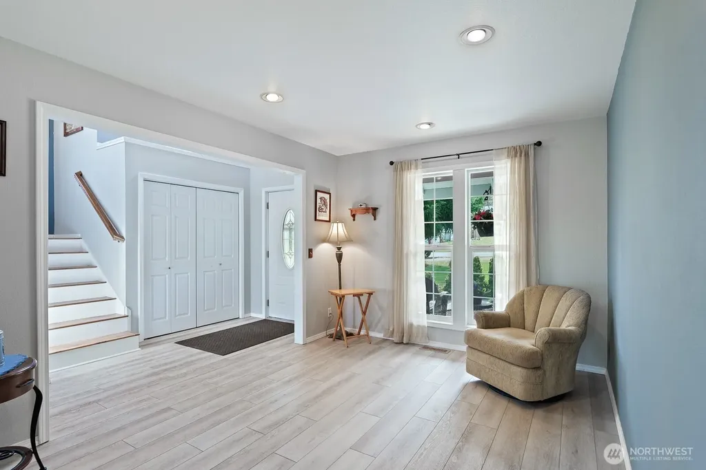 2412 16th Street Anacortes WA 98221