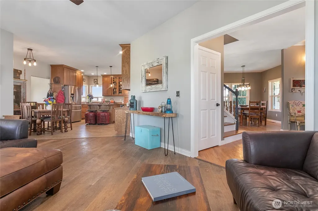 9177 Collins Road Sedro Woolley WA 98284