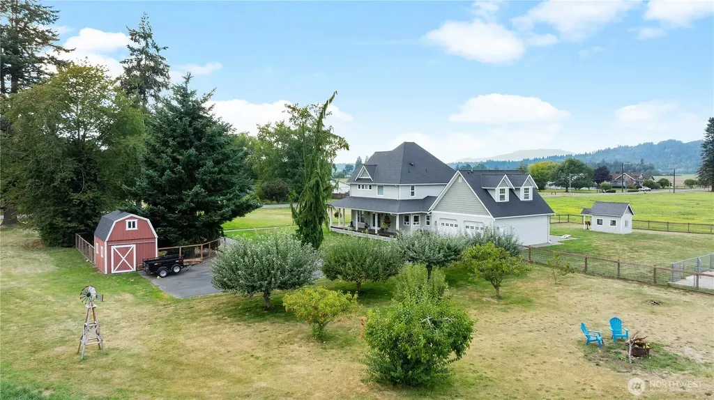 9177 Collins Road Sedro Woolley WA 98284