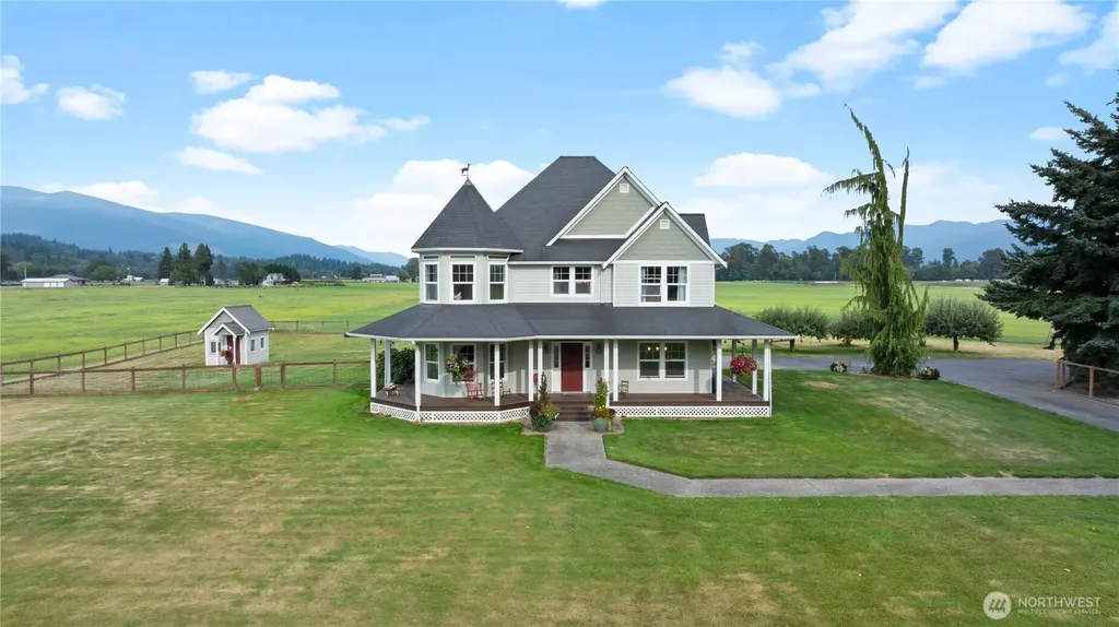 9177 Collins Road Sedro Woolley WA 98284