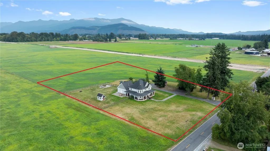 9177 Collins Road Sedro Woolley WA 98284