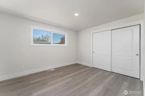 916 E Johnson Avenue Chelan WA 98816