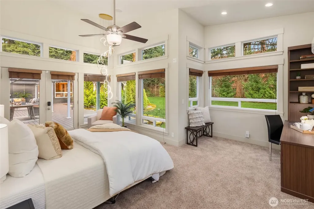 20 Cascade Key Bellevue WA 98006