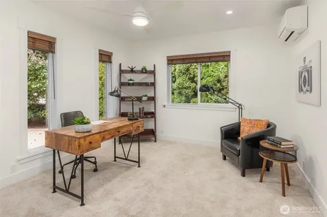 20 Cascade Key Bellevue WA 98006