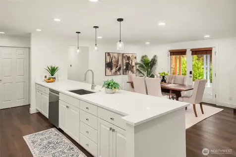 20 Cascade Key Bellevue WA 98006