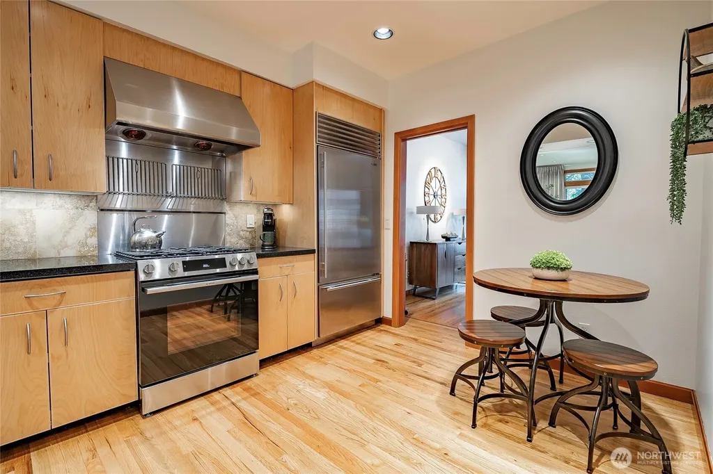 9141 Gleneagle Drive Blaine WA 98230