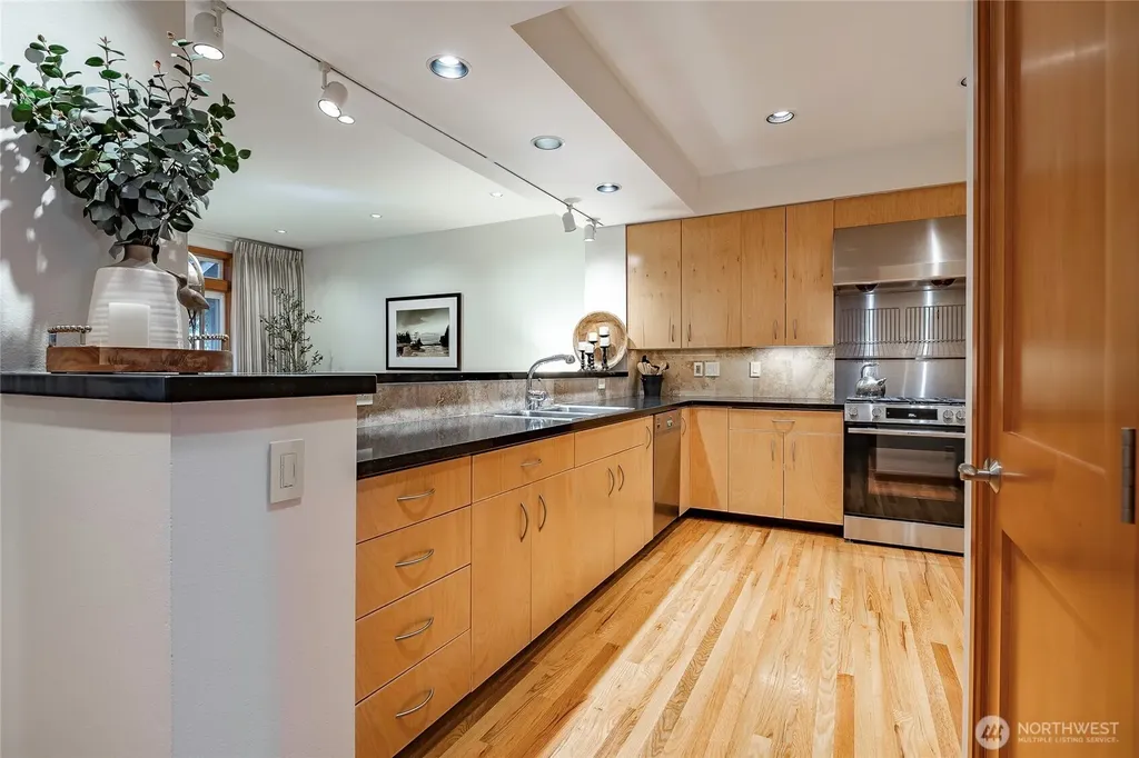 9141 Gleneagle Drive Blaine WA 98230